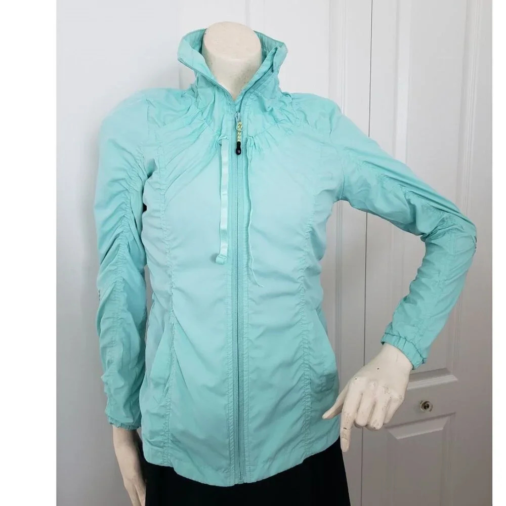 Light  fashionable teal jogging jacket SMALL Wind breaker Hiking Jacket